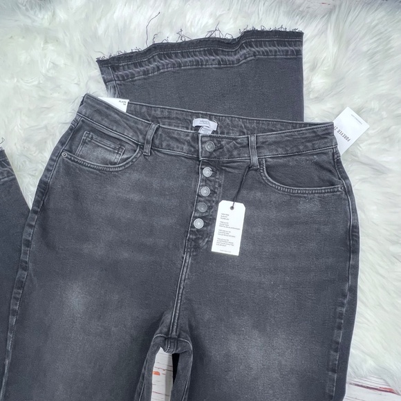 👖|•FOREVER 21•| Faded Black Flare Leg Super High Rise Slim Fit Regular Length👖 - Picture 3 of 11